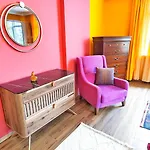 아파트 Kaira Homes & *
