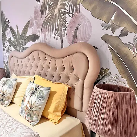 Apartment Kaira Homes *